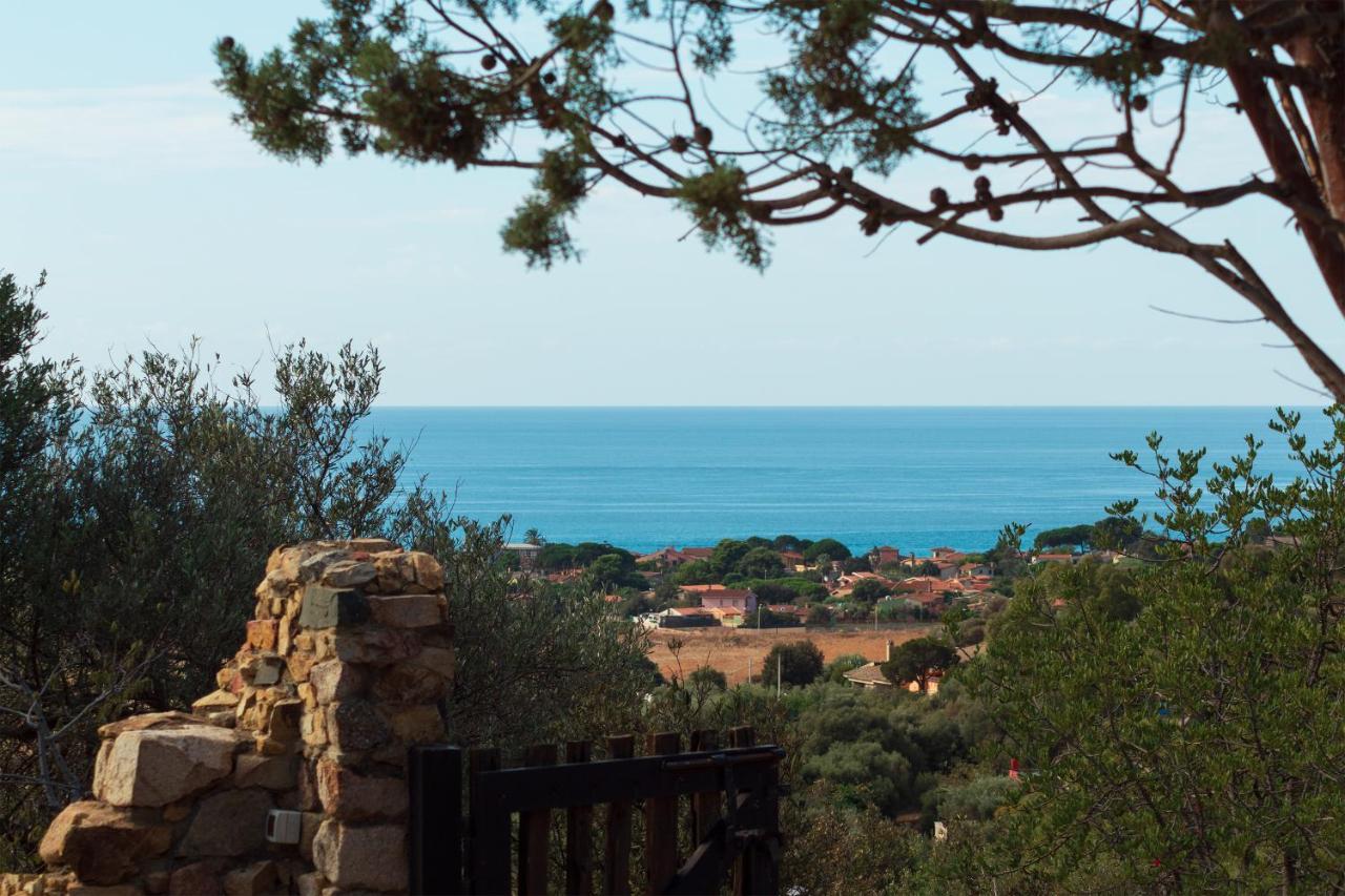 Sa Guardia De Ferricci Bed & Breakfast Solanas  Dış mekan fotoğraf