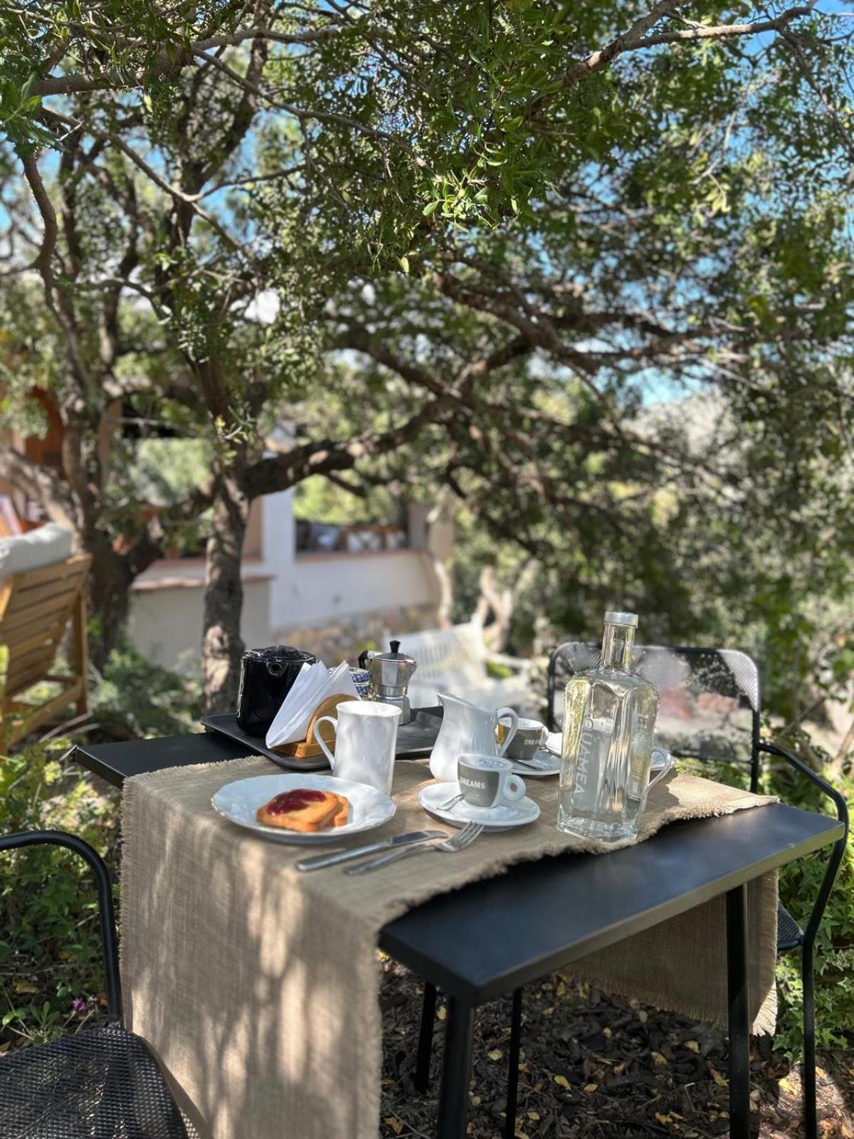 Sa Guardia De Ferricci Bed & Breakfast Solanas  Dış mekan fotoğraf